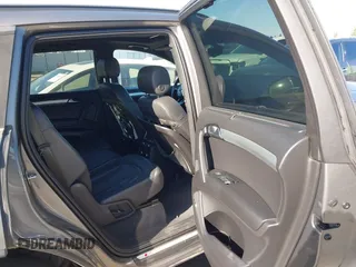2014 Audi Q7 3.0T S line Prestige with VIN WA1DGAFE2ED009086, listed as a IAAI auction lot 41824179 with 136,899 mi miles. Bid and sale history available at carsss.com. Image 8.
