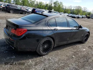 2010 BMW 7 Series 750i xDrive z VIN WBAKC6C51AC393403, wystawiony jako Copart lot #55905495 z przebiegiem 126 744 mil mil oraz Czysty tytuł • Clean title. Historia ofert i sprzedaży dostępna na DreamBid. Obrazek 3.