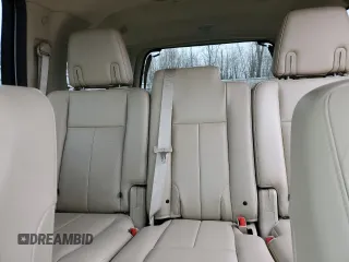 2016 Ford Expedition Limited z VIN 1FMJU2AT2GEF02305, wystawiony jako Copart lot #51755245 z przebiegiem 159 142 mil mil oraz Czysty tytuł • Clean title. Historia ofert i sprzedaży dostępna na DreamBid. Obrazek 10.
