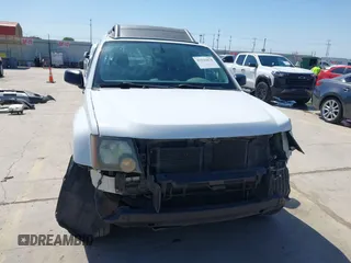 2010 Nissan Xterra S z VIN 5N1AN0NUXAC522471, wystawiony jako IAAI lot #41941676 z przebiegiem 162 757 mil mil oraz . Historia ofert i sprzedaży dostępna na DreamBid. Obrazek 13.