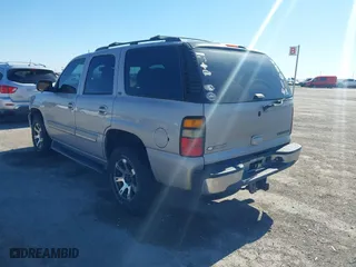 2005 Chevrolet Tahoe LT with VIN 1GNEC13T85J254296, listed as a IAAI auction lot 41676900 with 214,305 mi miles. Bid and sale history available at carsss.com. Image 3.