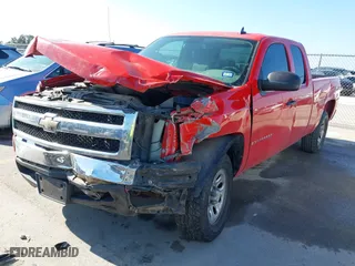 2008 Chevrolet Silverado 1500 Work Truck with VIN 1GCEC19C68Z257588, listed as a IAAI auction lot 41481097 with 194,145 mi miles. Bid and sale history available at carsss.com. Image 17.