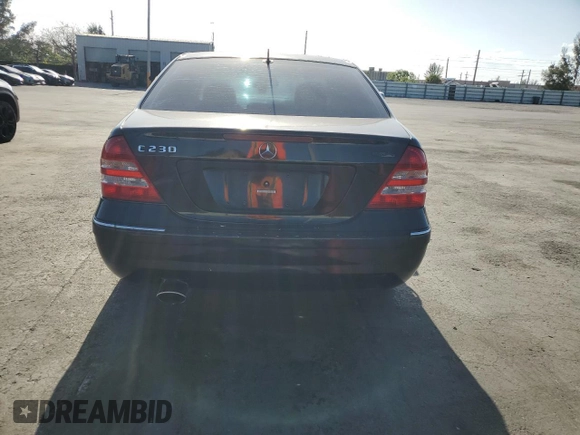 2006 Mercedes-Benz C 230 Sport z VIN WDBRF52H26F783588, wystawiony jako Copart lot #55117035 z przebiegiem 106 074 mil mil oraz Szkoda całkowita • Salvage title. Historia ofert i sprzedaży dostępna na DreamBid. Obrazek 6.