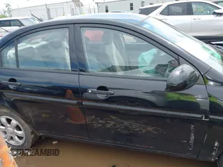2006 Hyundai Accent GLS z VIN KMHCN46C76U038040, wystawiony jako IAAI lot #42220455 z przebiegiem 140 413 mil mil oraz . Historia ofert i sprzedaży dostępna na DreamBid. Obrazek 14.