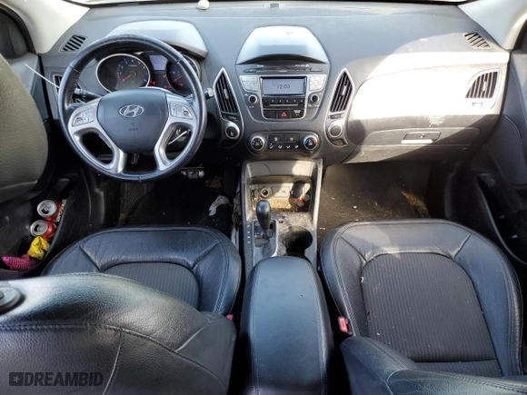 2010 Hyundai Tucson GLS with VIN KM8JU3AC4AU070772, listed as a Copart auction lot 43409665 with 123,871 mi miles and Non Repairable. Bid and sale history available at carsss.com. Image 8.