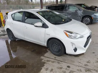 2015 Toyota Prius One with VIN JTDKDTB39F1577828, listed as a IAAI auction lot 41914739 with 77,699 mi miles and . Bid and sale history available at carsss.com. Image 1.