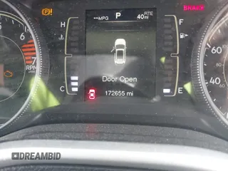 2018 Jeep Cherokee Latitude Tech Connect с VIN 1C4PJLCB3JD607790, выставлен на аукционе IAAI как лот 42482247 с пробегом 172 655 миль миль и . История ставок и продаж доступна на DreamBid. Изображение 7.