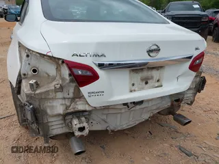 2018 Nissan Altima S with VIN 1N4AL3AP9JC128686, listed as a IAAI auction lot 42038517 with 159,024 mi miles and . Bid and sale history available at DreamBid. Image 6.