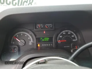 2010 Ford Econoline Cargo Commercial z VIN 1FTNE2EW6ADA01583, wystawiony jako Copart lot #85033044 z przebiegiem 98 464 mil mil oraz Czysty tytuł • Clean title. Historia ofert i sprzedaży dostępna na DreamBid. Obrazek 9.