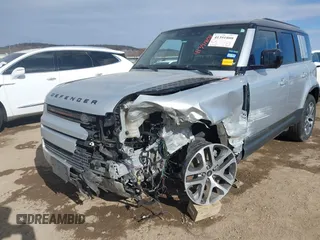2020 Land Rover Defender HSE с VIN SALE9EEU9L2007602, выставлен на аукционе IAAI как лот 41391808 с пробегом 64 167 миль миль и . История ставок и продаж доступна на DreamBid. Изображение 6.