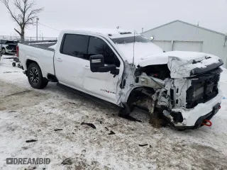 2021 GMC Sierra 2500HD AT4 with VIN 1GT49PEY4MF112141, listed as a Copart auction lot 88981925 with 95,803 mi miles and Salvage Title. Bid and sale history available at carsss.com. Image 4.