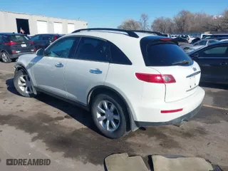 2005 Infiniti FX35 with VIN JNRAS08W15X218051, listed as a IAAI auction lot 41828419 with 94,663 mi miles. Bid and sale history available at carsss.com. Image 3.