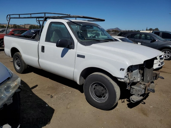 2001 Ford F-250 XL z VIN 3FTNF20L91MA70668, wystawiony jako Copart lot #70342064 z przebiegiem 190 065 mil mil oraz Szkoda całkowita • Salvage title. Historia ofert i sprzedaży dostępna na DreamBid. Obrazek 4.
