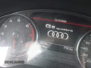 2019 Audi Q5 Premium with VIN WA1ANAFY1K2072299, listed as a IAAI auction lot 41101220 with 39,339 mi miles. Bid and sale history available at carsss.com. Image 12.