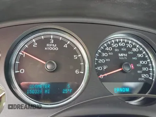 2014 Chevrolet Tahoe LTZ z VIN 1GNSCCE05ER223171, wystawiony jako IAAI lot #41329685 z przebiegiem 150 328 mil mil oraz . Historia ofert i sprzedaży dostępna na DreamBid. Obrazek 7.