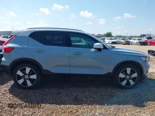 2019 Volvo XC40 Momentum с VIN YV4162UK8K2134852, выставлен на аукционе IAAI как лот 42259540 с пробегом 79 683 миль миль и . История ставок и продаж доступна на DreamBid. Изображение 13.