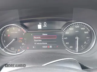 2020 Cadillac XT4 AWD Premium Luxury z VIN 1GYFZDR44LF036461, wystawiony jako IAAI lot #41934371 z przebiegiem 90 545 mil mil oraz . Historia ofert i sprzedaży dostępna na DreamBid. Obrazek 7.