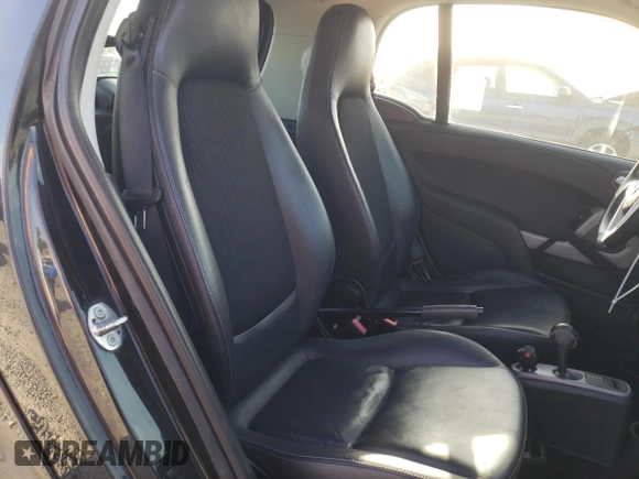 2008 Smart fortwo Pure with VIN WMEEJ31X68K141107, listed as a Copart auction lot 61967365 with Not provided miles and Clean title. Bid and sale history available at DreamBid. Image 10.
