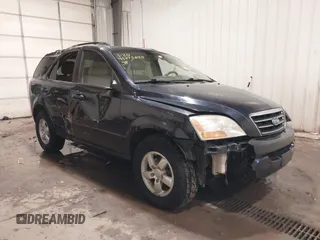 2008 Kia Sorento LX z VIN KNDJC735985791185, wystawiony jako IAAI lot #41275825 z przebiegiem 168 067 mil mil oraz . Historia ofert i sprzedaży dostępna na DreamBid. Obrazek 1.