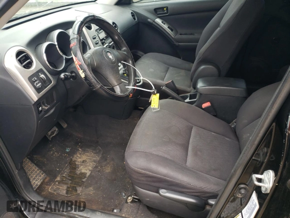 2007 Pontiac Vibe z VIN 5Y2SL65877Z403710, wystawiony jako Copart lot #55444455 z przebiegiem 296 122 mil mil oraz Czysty tytuł • Clean title. Historia ofert i sprzedaży dostępna na DreamBid. Obrazek 7.