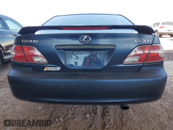 2003 Lexus ES 300 with VIN JTHBF30G430107593, listed as a Copart auction lot 52400765 with 270,767 mi miles and Salvage Title. Bid and sale history available at DreamBid. Image 6.
