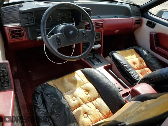 1989 Ford Mustang with VIN 1FABP44A5KF214843, listed as a Copart auction lot 74890984 with 65,601 mi miles and Clean title. Bid and sale history available at DreamBid. Image 8.