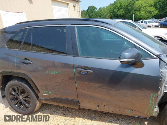 2024 Toyota RAV4 Hybrid SE with VIN 4T3T6RFV4RU144159, listed as a IAAI auction lot 42383398 with 24,499 mi miles and . Bid and sale history available at DreamBid. Image 13.
