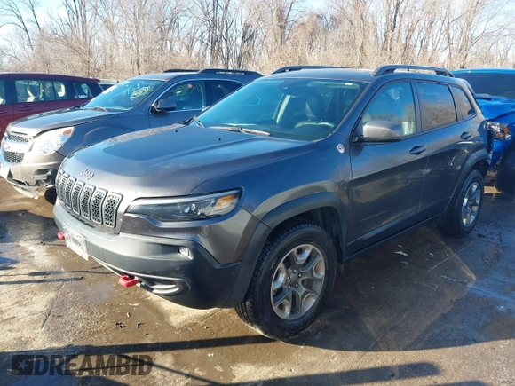 2019 Jeep Cherokee Trailhawk Elite with VIN 1C4PJMBX9KD369142, listed as a IAAI auction lot 41337108 with 66,780 mi miles. Bid and sale history available at carsss.com. Image 17.