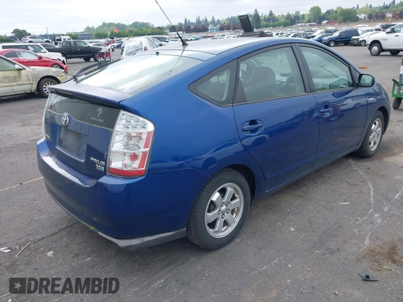 2008 Toyota Prius with VIN JTDKB20UX87776463, listed as a IAAI auction lot 42135235 with 179,768 mi miles. Bid and sale history available at carsss.com. Image 4.