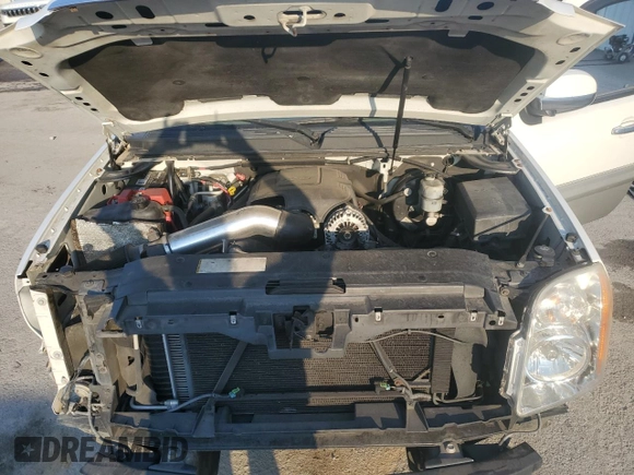 2007 GMC Yukon XL SLT with VIN 1GKFC16047J223455, listed as a Copart auction lot 48576125 with 0 mi miles and Salvage Title. Bid and sale history available at carsss.com. Image 12.