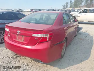 2014 Toyota Camry L with VIN 4T1BF1FKXEU781420, listed as a IAAI auction lot 41658212 with 293,283 mi miles. Bid and sale history available at carsss.com. Image 4.