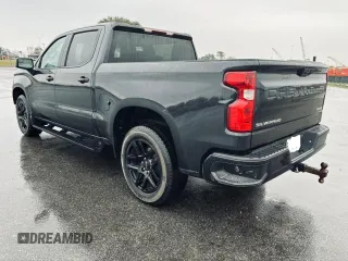2022 Chevrolet Silverado 1500 Custom with VIN 1GCPABEK7NZ633597, listed as a Copart auction lot 55317005 with 32,531 mi miles and Salvage Title. Bid and sale history available at DreamBid. Image 3.