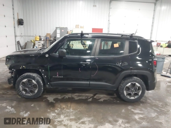 2018 Jeep Renegade Upland z VIN ZACCJBAB7JPH44891, wystawiony jako IAAI lot #41598472 z przebiegiem 150 165 mil mil oraz . Historia ofert i sprzedaży dostępna na DreamBid. Obrazek 14.