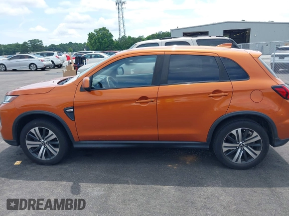 2020 Mitsubishi Outlander ES z VIN JA4AP3AU6LU011367, wystawiony jako IAAI lot #42492493 z przebiegiem 102 745 mil mil oraz . Historia ofert i sprzedaży dostępna na DreamBid. Obrazek 14.