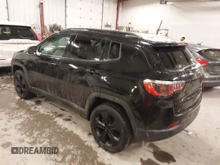 2019 Jeep Compass Latitude with VIN 3C4NJDBB0KT838995, listed as a IAAI auction lot 41278070 with 55,850 mi miles. Bid and sale history available at carsss.com. Image 3.