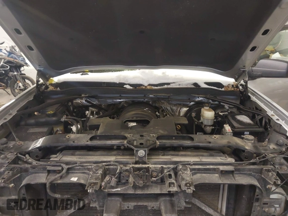 2014 Chevrolet Silverado 1500 LT with VIN 1GCVKREC1EZ343636, listed as a IAAI auction lot 41477466 with 142,194 mi miles. Bid and sale history available at carsss.com. Image 10.