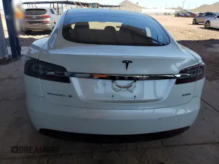 2019 Tesla Model S 75D с VIN 5YJSA1E20KF307100, выставлен на аукционе Copart как лот 54073805 с пробегом 93 644 миль миль и Списание • Salvage title. История ставок и продаж доступна на DreamBid. Изображение 6.