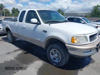 1997 Ford F-150 XL with VIN 1FTDX18W5VKC31760, listed as a IAAI auction lot 42254250 with 188,220 mi miles and . Bid and sale history available at DreamBid. Image 1.