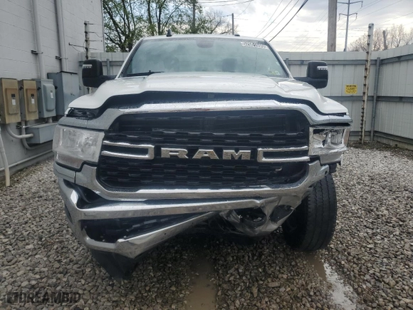 2024 Ram 2500 Big Horn with VIN 3C6UR5DL1RG343439, listed as a Copart auction lot 52501695 with 23,171 mi miles and Clean Title. Bid and sale history available at carsss.com. Image 5.