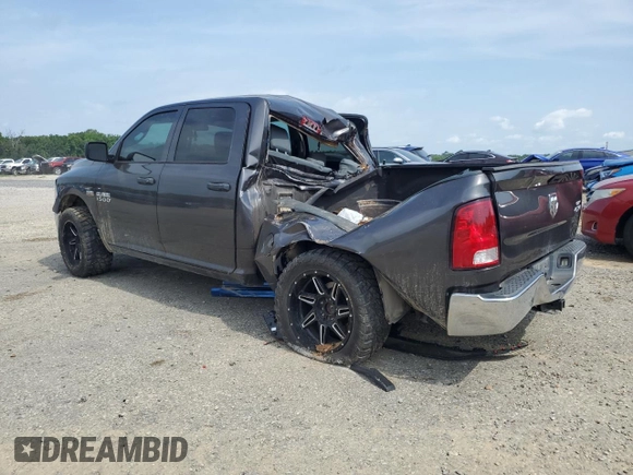 2017 Ram 1500 Tradesman z VIN 3C6RR7KT6HG556096, wystawiony jako Copart lot #61595525 z przebiegiem 211 355 mil mil oraz Szkoda całkowita • Salvage title. Historia ofert i sprzedaży dostępna na DreamBid. Obrazek 2.