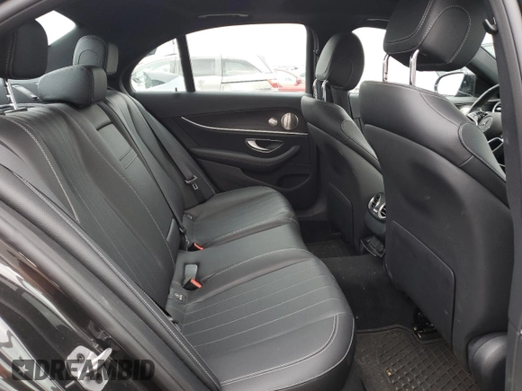 2022 Mercedes-Benz E 350 z VIN W1KZF8EB3NB064923, wystawiony jako Copart lot #81401684 z przebiegiem 41 695 mil mil oraz Szkoda całkowita • Salvage title. Historia ofert i sprzedaży dostępna na DreamBid. Obrazek 10.