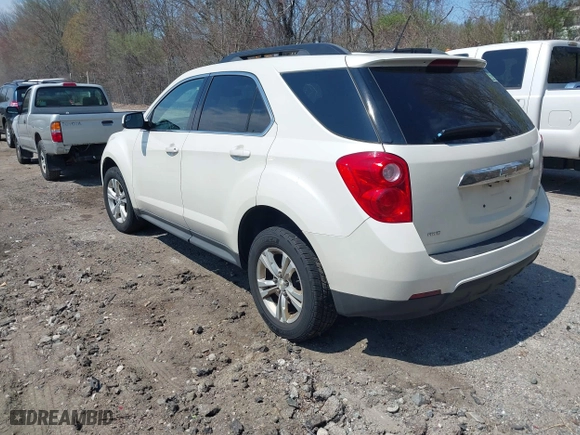 2014 Chevrolet Equinox LT with VIN 1GNFLFEKXEZ102205, listed as a IAAI auction lot 42094124 with 186,070 mi miles. Bid and sale history available at carsss.com. Image 3.