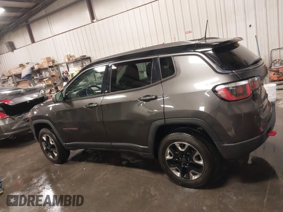 2018 Jeep Compass Trailhawk with VIN 3C4NJDDB4JT210451, listed as a IAAI auction lot 41239258 with 90,552 mi miles and . Bid and sale history available at carsss.com. Image 14.
