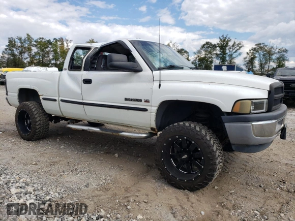 1998 Dodge Ram 2500 with VIN 3B7KF22Z3WG154799, listed as a Copart auction lot 74518964 with 158,577 mi miles and Salvage Title. Bid and sale history available at carsss.com. Image 4.