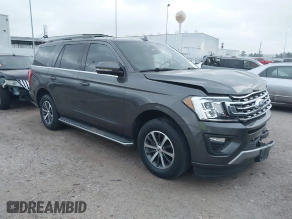 2019 Ford Expedition XLT with VIN 1FMJU1HT7KEA11849, listed as a IAAI auction lot 41727959 with 133,975 mi miles. Bid and sale history available at carsss.com. Image 1.