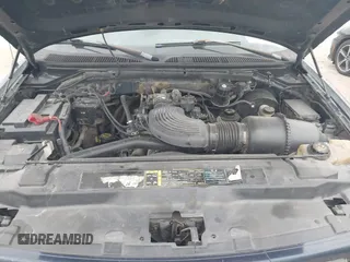 2003 Ford F-150 XLT with VIN 1FTRW07673KC94022, listed as a IAAI auction lot 41789268 with 271,047 mi miles. Bid and sale history available at carsss.com. Image 10.