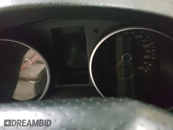 2013 Volkswagen GTI с VIN WVWGD7AJ1DW124574, выставлен на аукционе Copart как лот 44914075 с пробегом Не указан миль и Списание • Salvage title. История ставок и продаж доступна на DreamBid. Изображение 9.