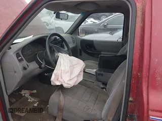 1997 Ford Ranger XLT z VIN 1FTCR10A3VPB61037, wystawiony jako IAAI lot #42298984 z przebiegiem 123 429 mil mil oraz . Historia ofert i sprzedaży dostępna na DreamBid. Obrazek 5.