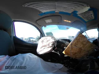 2017 Nissan NV200 S z VIN 3N6CM0KN2HK709802, wystawiony jako IAAI lot #40949324 z przebiegiem Nie podano mil oraz . Historia ofert i sprzedaży dostępna na DreamBid. Obrazek 18.