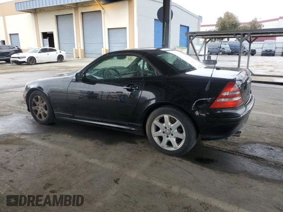 2001 Mercedes-Benz SLK-Class with VIN WDBKK65F51F206737, listed as a Copart auction lot 47884645 with 41,331 mi miles and Salvage Title. Bid and sale history available at carsss.com. Image 2.